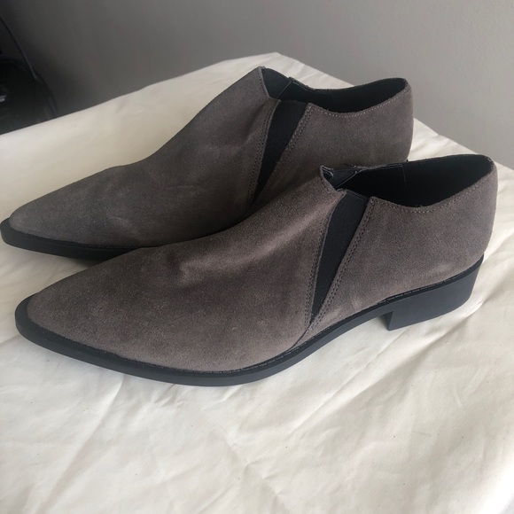 Zara suede ankle shoes. - Picture 6 of 10